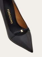 Ferragamo Mini bow pump - Image 2